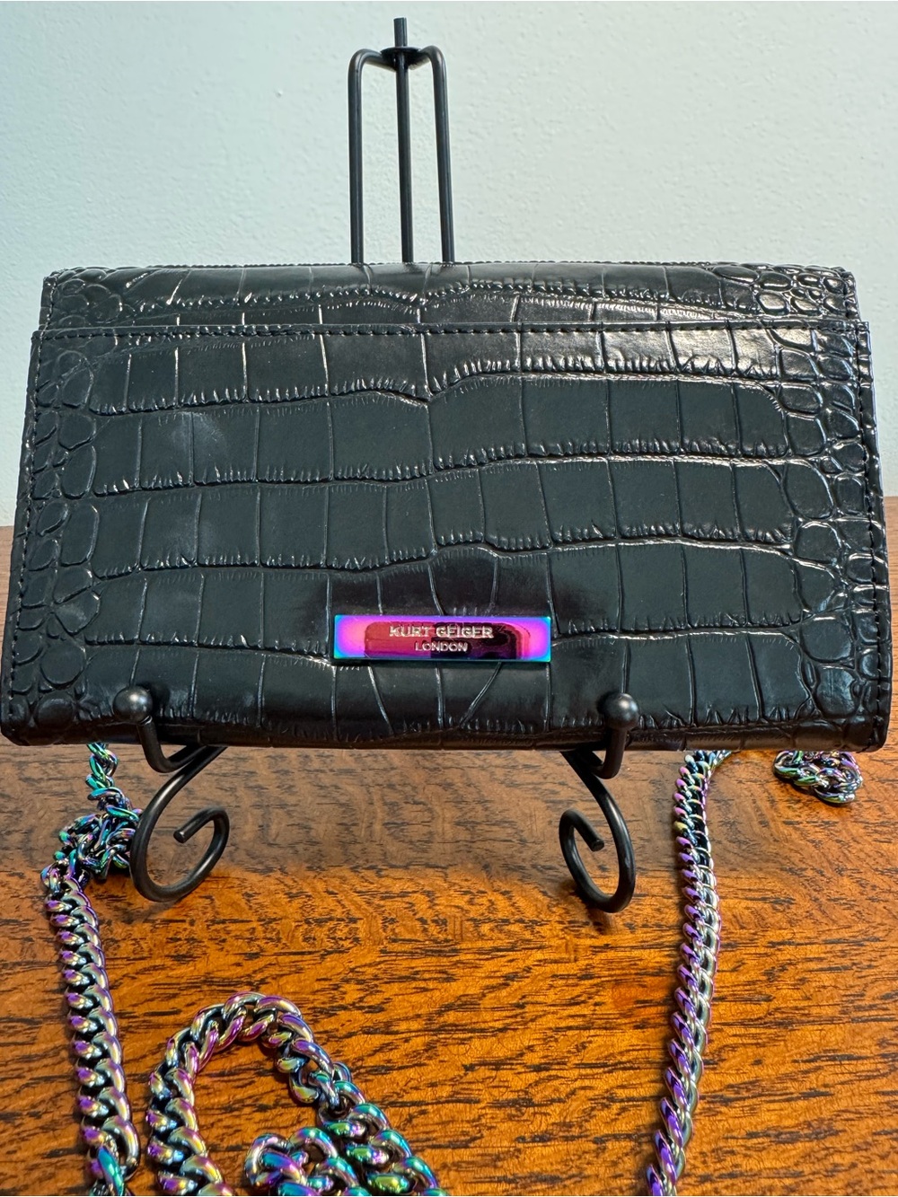 Kurt Geiger Black Croc Kensington Wallet with Rainbow Hardware - Like New - Picture 3 of 14